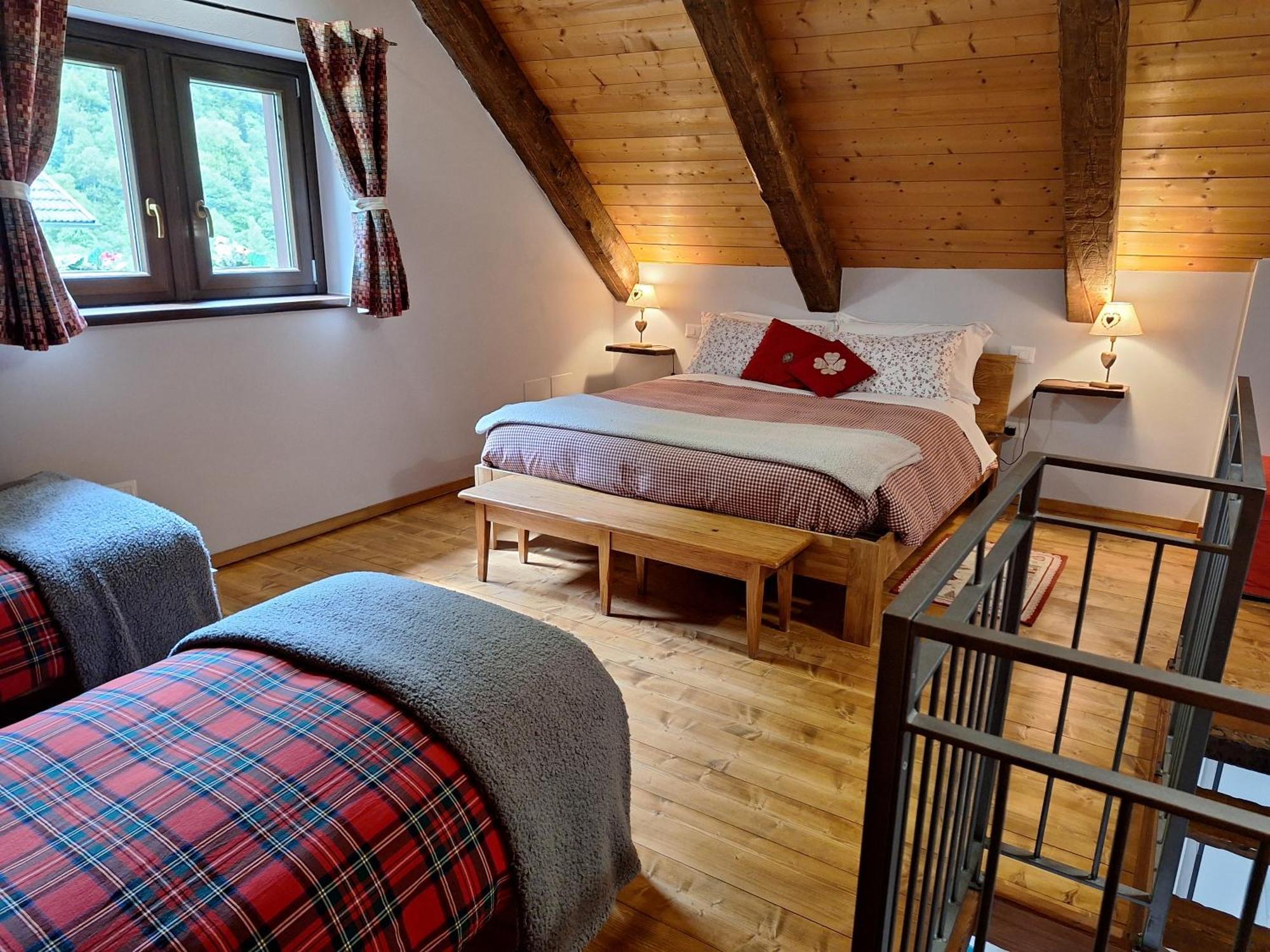 Locanda Del Sasso Rooms โครโด ภายนอก รูปภาพ