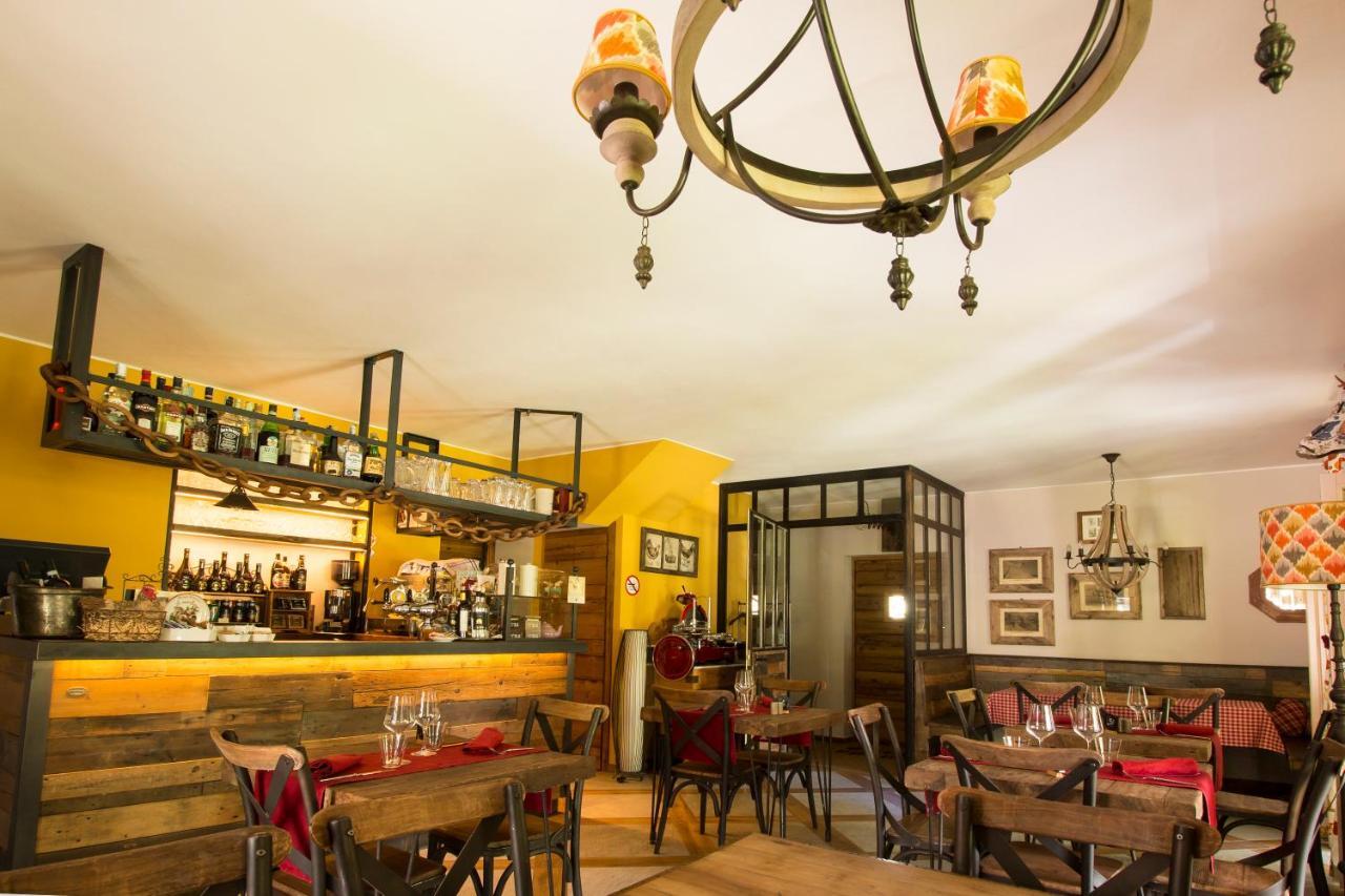 Locanda Del Sasso Rooms โครโด ภายนอก รูปภาพ